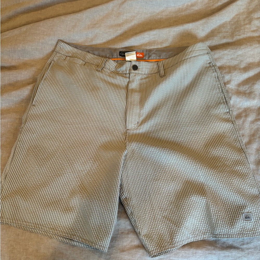 Quiksilver Men's Black and White Checkered Shorts